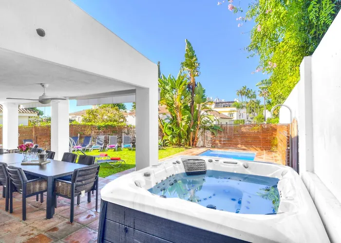 Villa Murillo By Finest